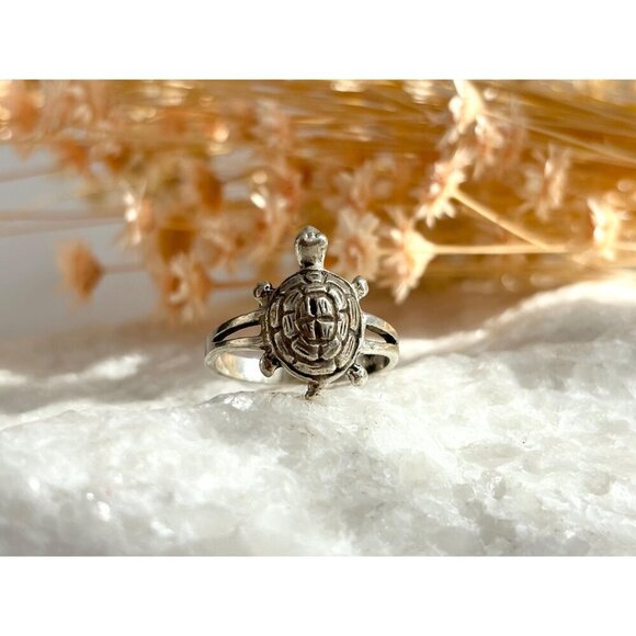Vintage Hand Carved Turtle Figural Shaped Sterling Silver Ring - sz 6.25 & 8 - Picture 8 of 10